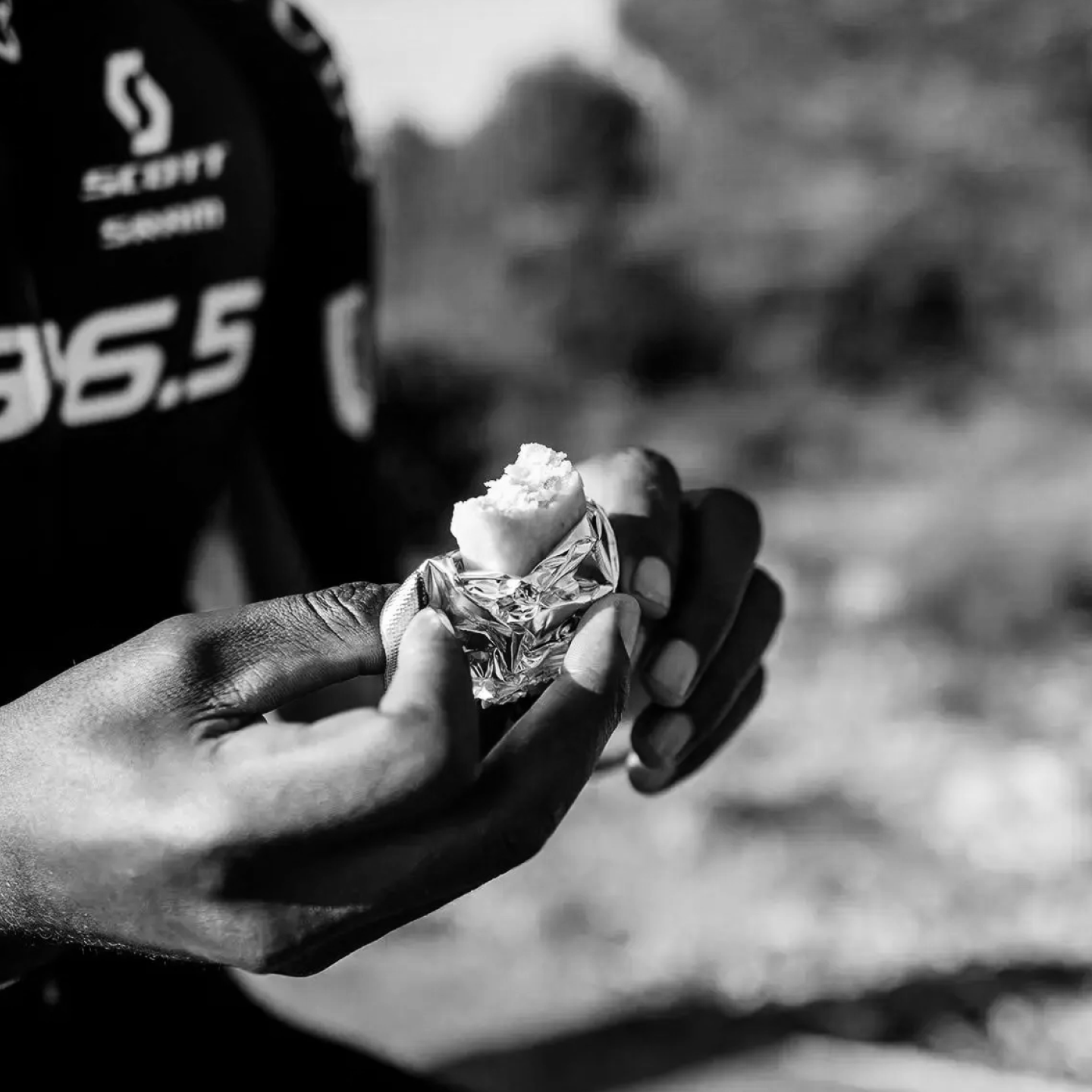 De Fast Bar van Amacx is een energiereepn met 31 gram koolhydraten en is verkrijgbaar bij SportvoedingDirect