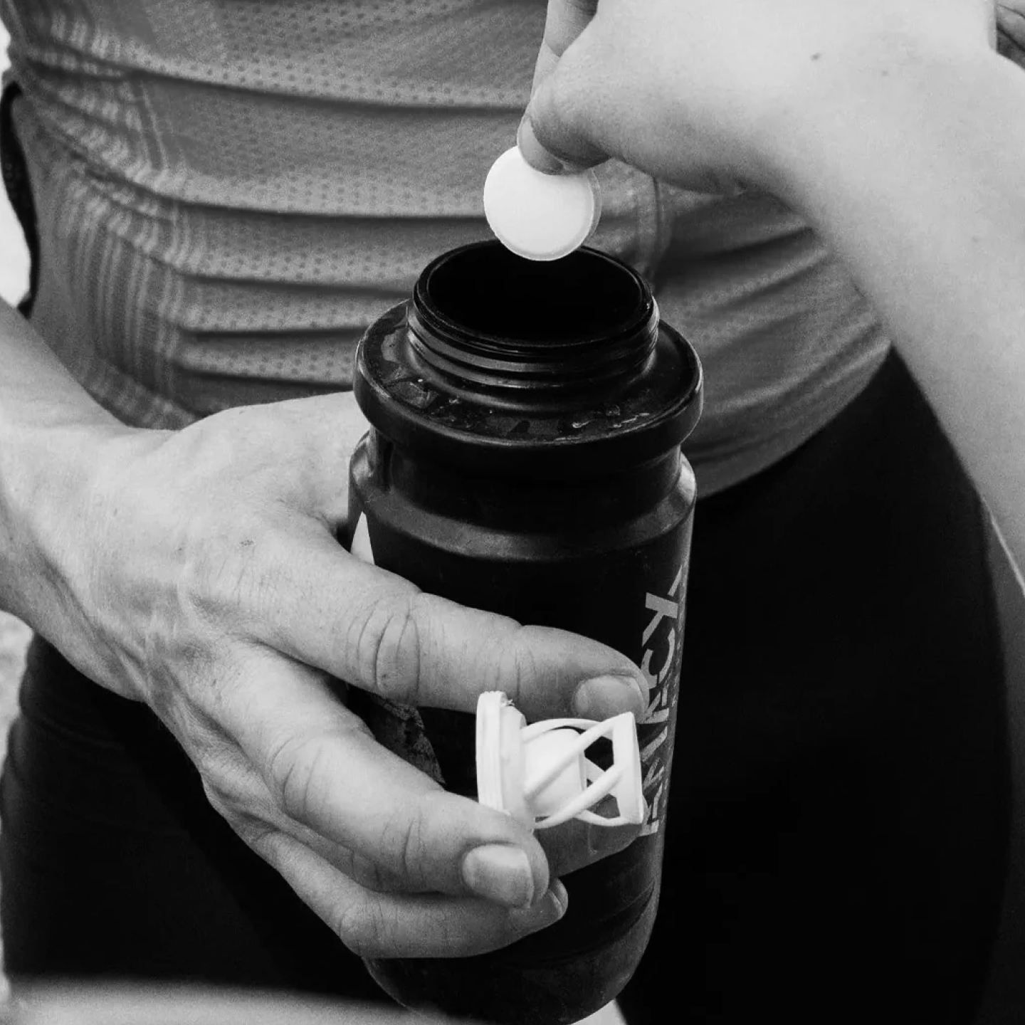 amacx hydro tabs voor het wielrennen met elektrolyten poeder. Verkrijgbaar bij SportvoedingDirect