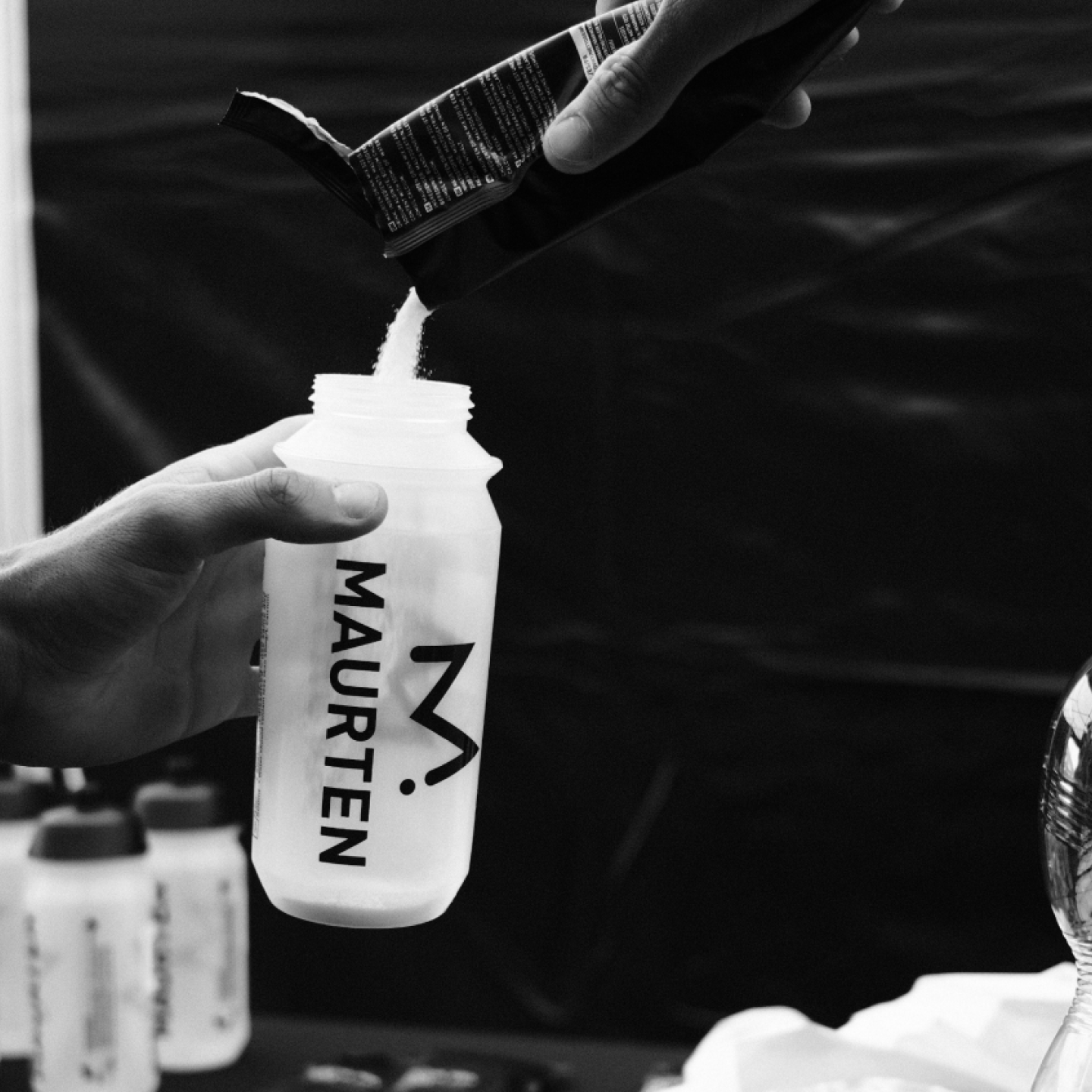 Drink Mix 160 – vegan sportdrank met hydrogel technologie voor triatleten en wielrenners